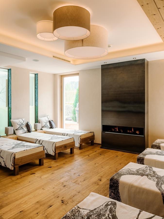 Sedona 4*